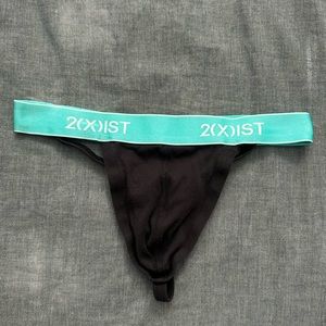 2(x)ist Essential Cotton Y-Back Thong